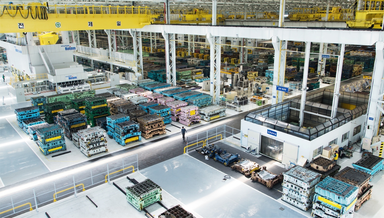 Press production line of Hyundai Partecs