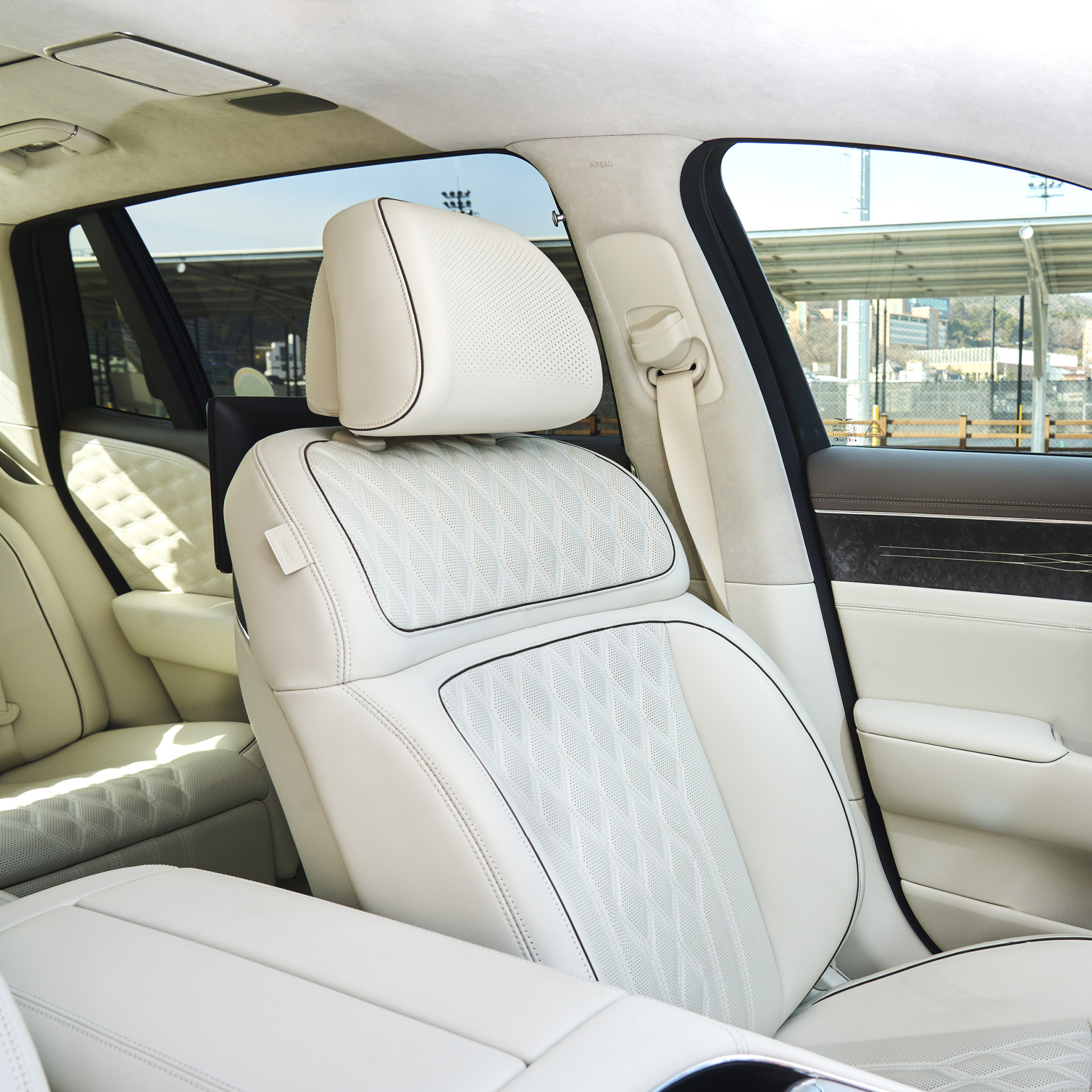 Ergo motion seat developed by Hyundai Transys