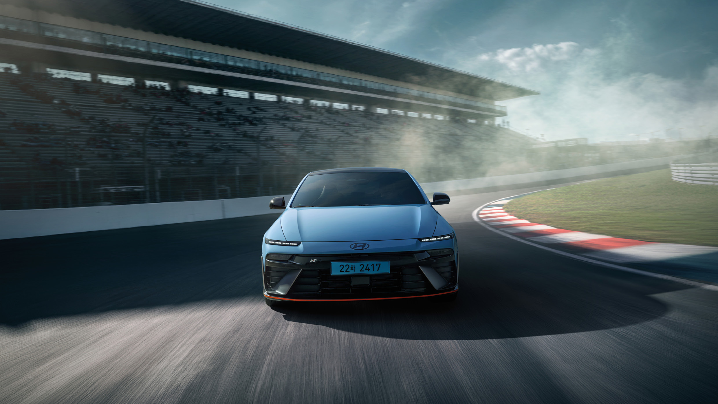 2026 세계 올해의 고성능차에 선정된 현대차 아이오닉 6 N의 모습