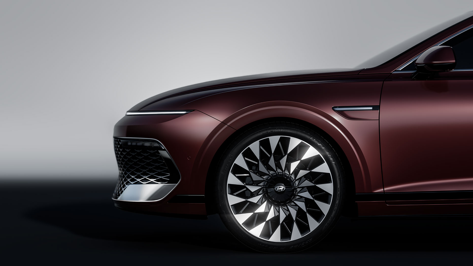 현대자동차가 신차급으로 완전히 탈바꿈한 그랜저의 페이스리프트 모델, ‘더 뉴 그랜저(The new Grandeur)’의 내·외장 디자인을 28일(화) 최초로 공개했다.-2