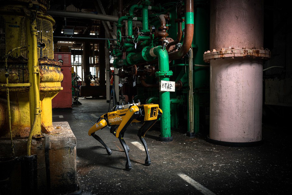 boston dynamics 4-legs robot spot