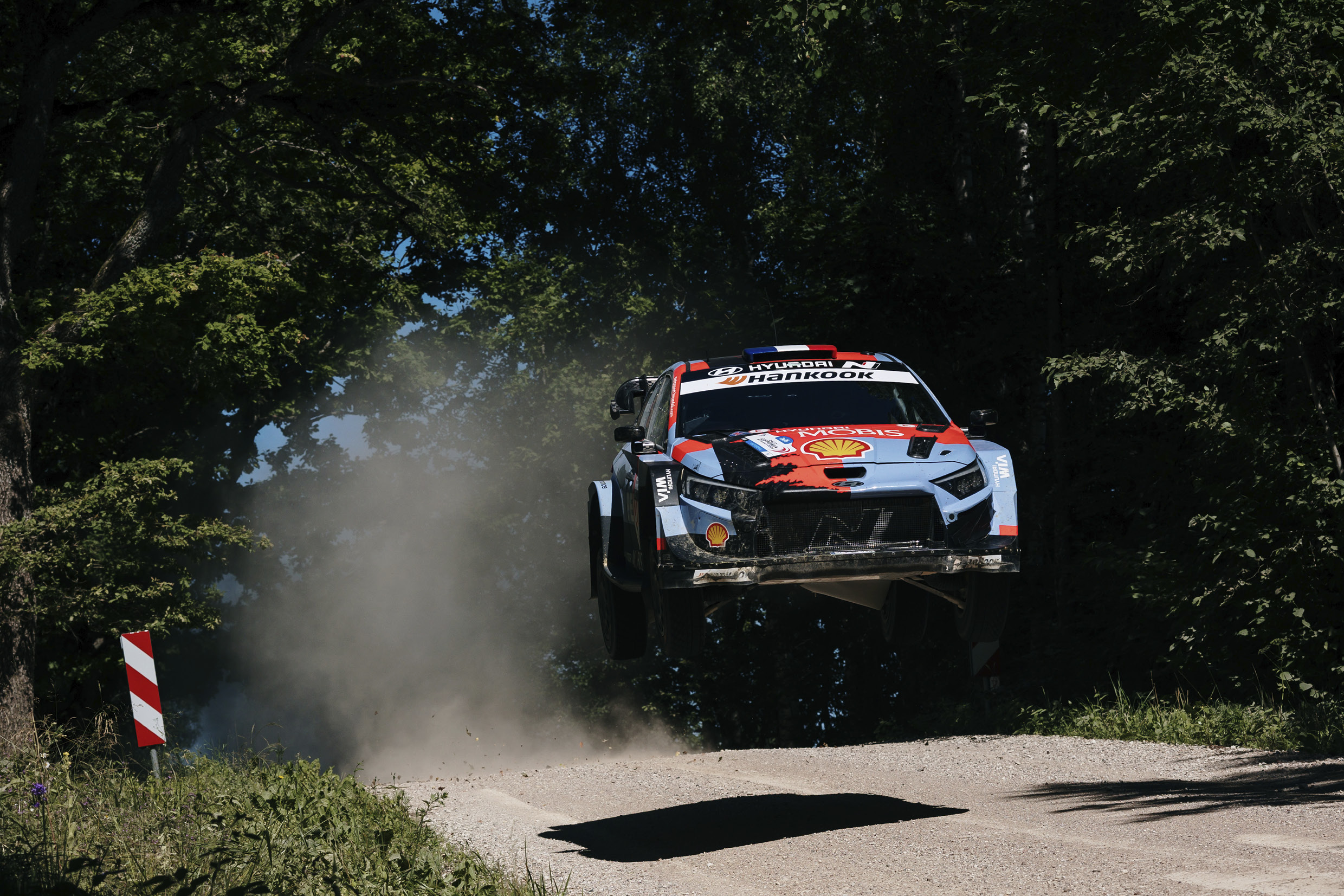 i20 N Rally1 is running on gravel