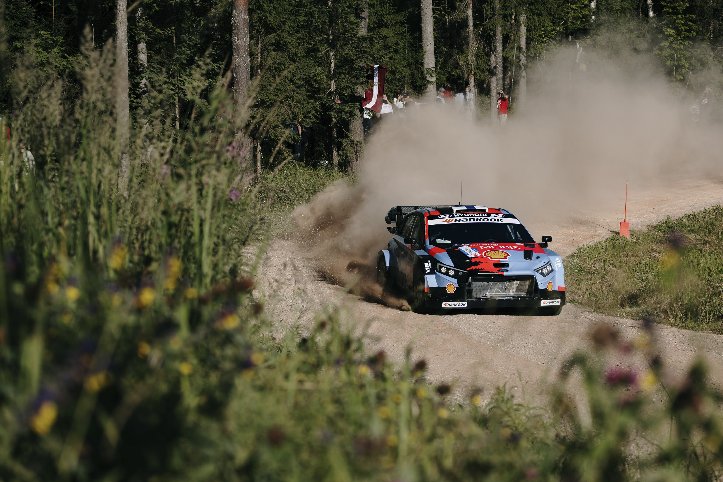 i20 N Rally1 is running on gravel