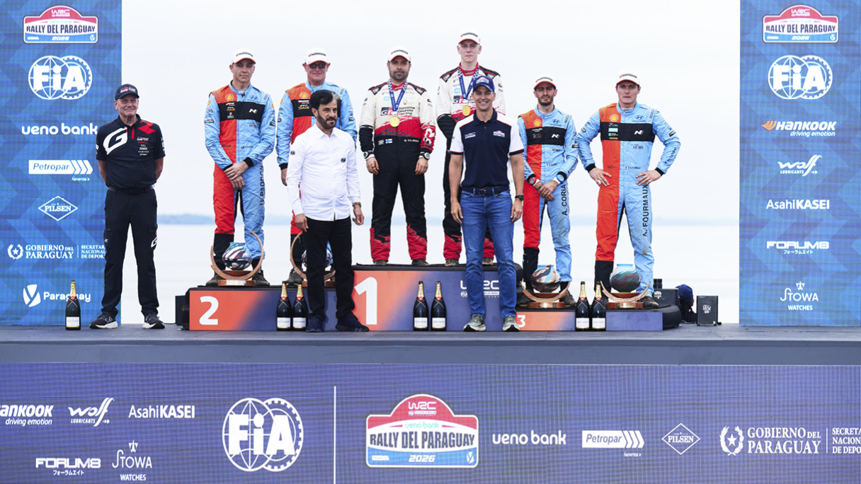 Paraguay rally podium
